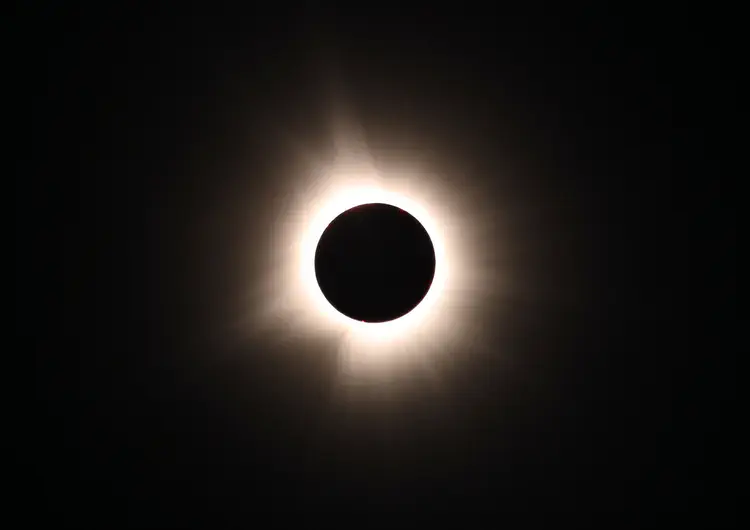 [Total Solar Eclipse, Magog, Quebec](https://www.google.com/maps/search/?api=1&query=Magog+Quebec+Canada) · Nikon Z50 · 55-300mm