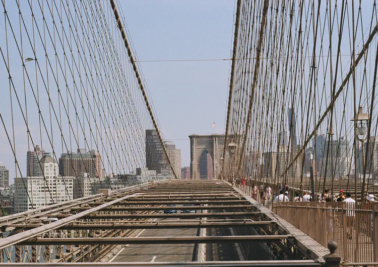 [Brooklyn Bridge, New York](https://www.google.com/maps/search/?api=1&query=Brooklyn+Bridge+New+York) · Nikon FM2 · 50mm · Kodak GB 200-7