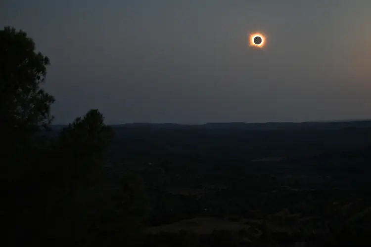 [Total Solar Eclipse, Ermita de San Cristóbal, Spain](https://maps.app.goo.gl/jSybTj9wG9694g4a8) · Nikon Z50 · 55-300mm
